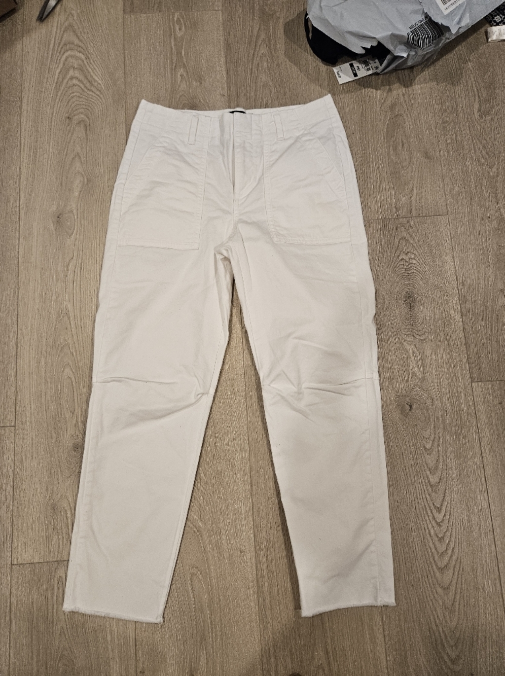 Banana Republic White Chinos 2P